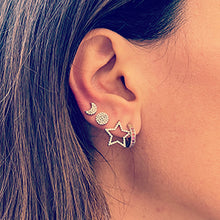 Carica l'immagine nel visualizzatore di Gallery, Orecchini in Oro Bianco a forma di Cerchi Pieni con Diamanti