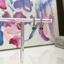 Carica l'immagine nel visualizzatore di Gallery, Orecchini in Oro Rosa con Zaffiri Viola