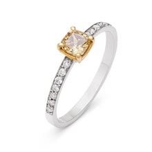 Carica l'immagine nel visualizzatore di Gallery, Anello Solitario Diamante Fancy