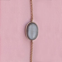 Carica l'immagine nel visualizzatore di Gallery, Bracciale Oro Giallo con pietra e incisione