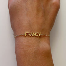 Carica l'immagine nel visualizzatore di Gallery, Bracciale in oro Giallo con Scritta Personalizzata