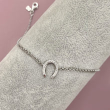 Carica l'immagine nel visualizzatore di Gallery, Bracciale ferro di cavallo in oro bianco e diamanti