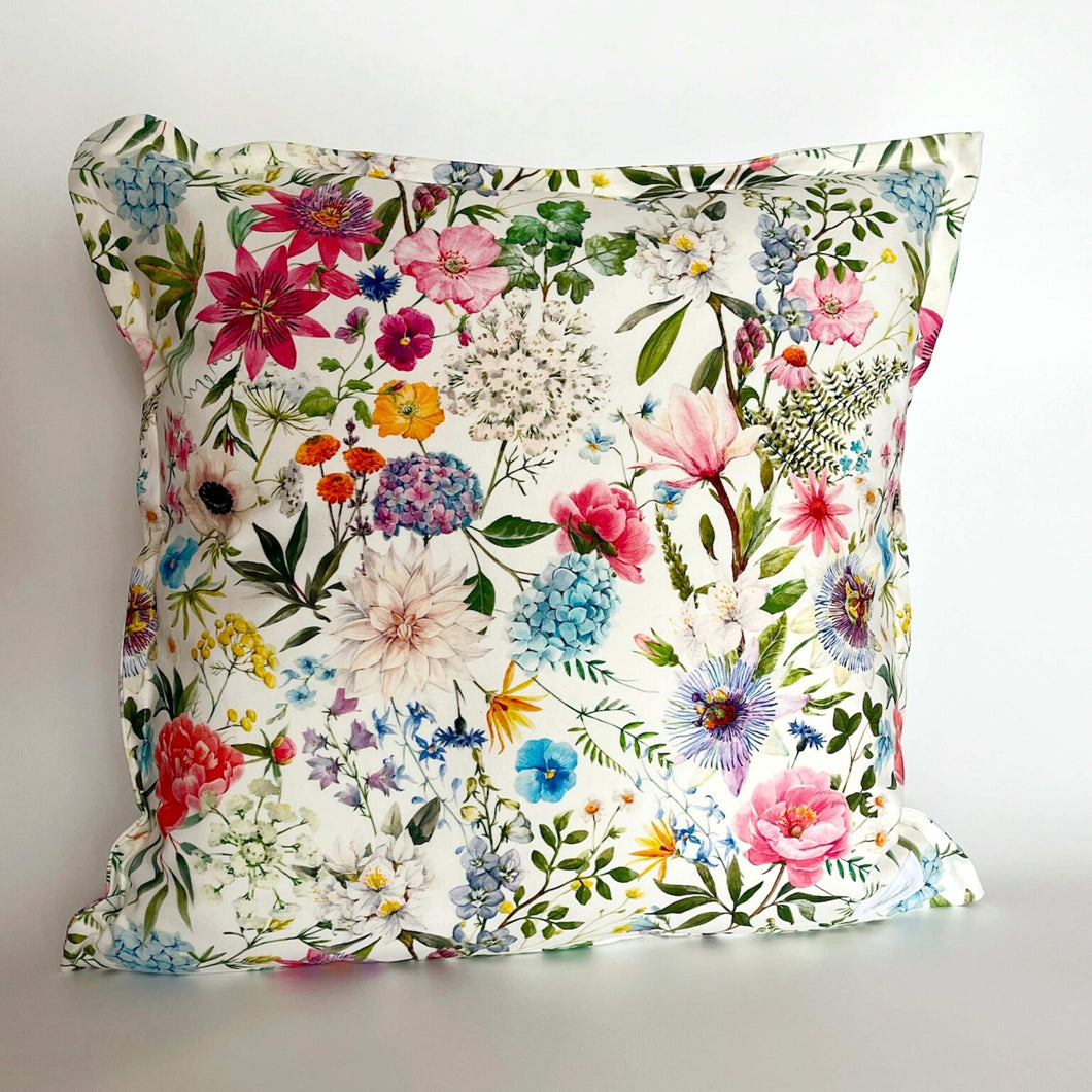 Cuscino Fiori di Campo Bianco