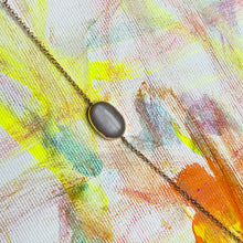 Carica l&#39;immagine nel visualizzatore di Gallery, Bracciale Oro Giallo con pietra e incisione

