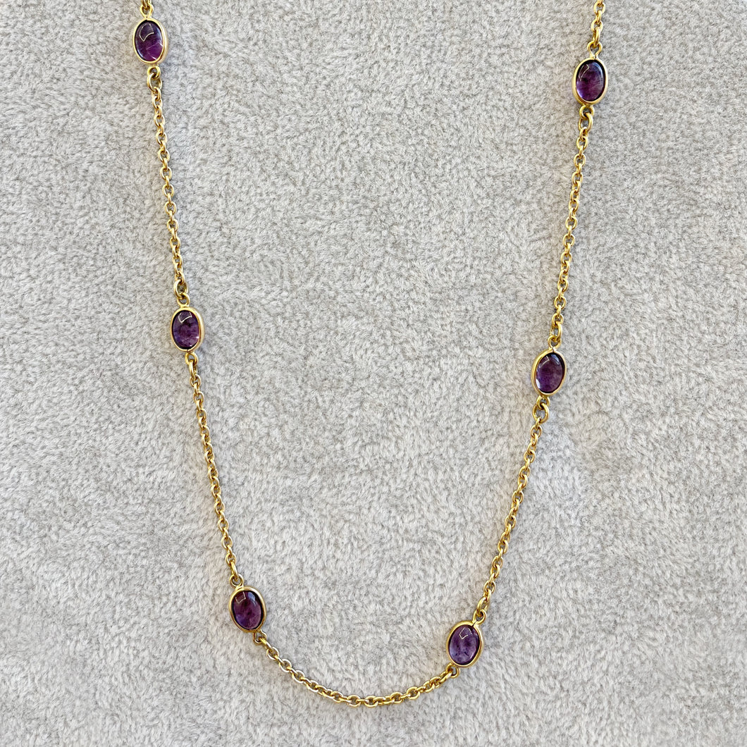 Collana in oro giallo con Ametiste