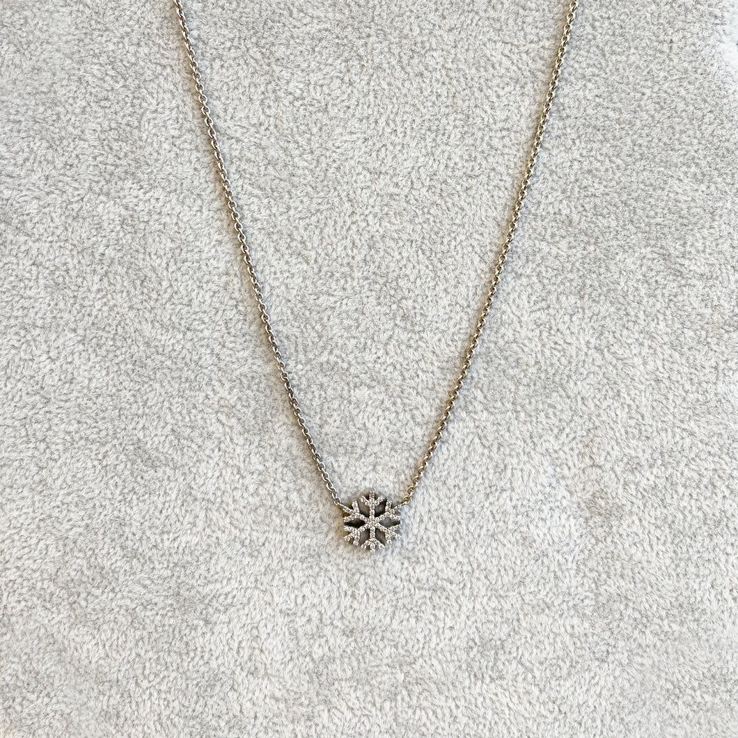 Collana in Oro Bianco con ciondolo Fiocco di Neve