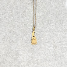 Carica l&#39;immagine nel visualizzatore di Gallery, Collana in oro giallo con ciondolo a forma di Gnomo

